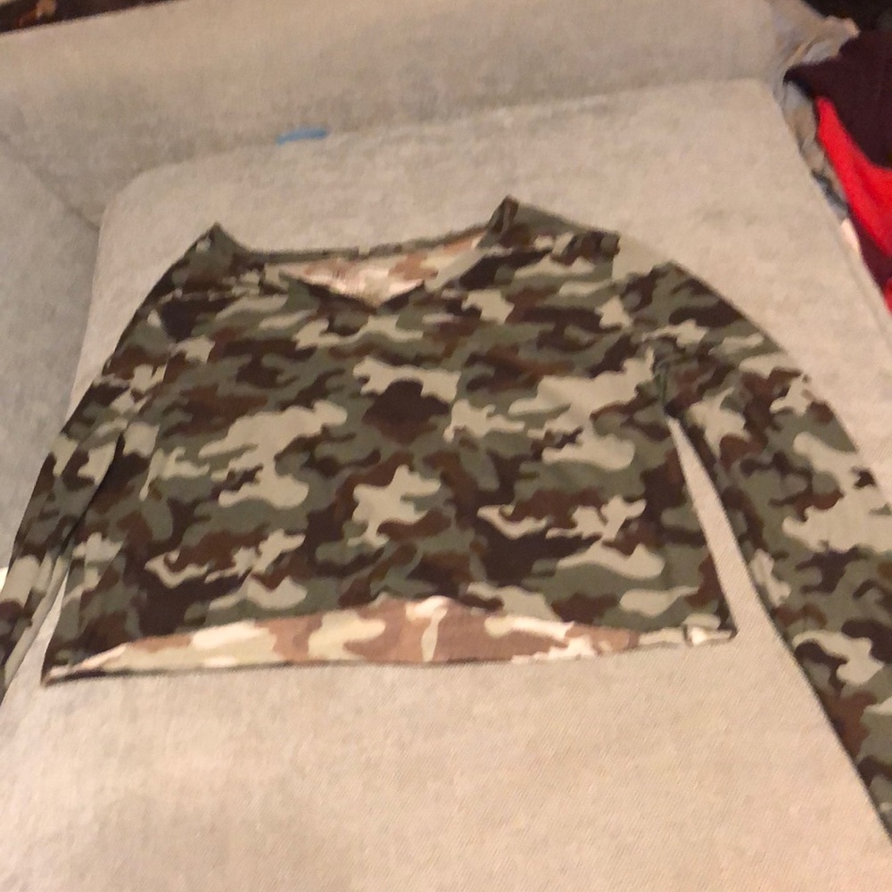 Trendy camp crop top
